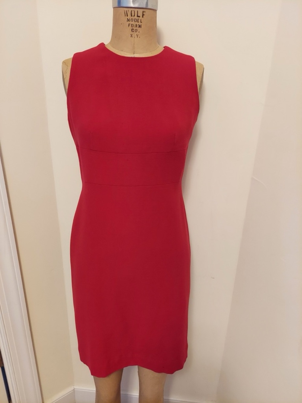 Ann Taylor Red Sleeveless Sheath Dress